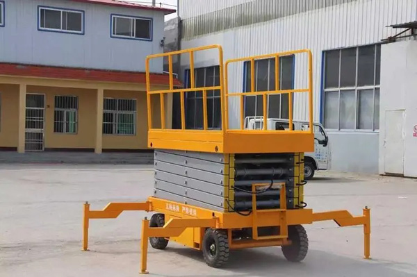 液壓（yā）升降機